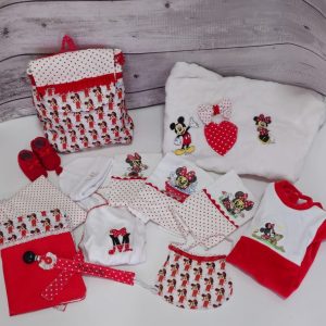 Conjunto personalizado Minnie